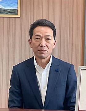 青山勝人さん